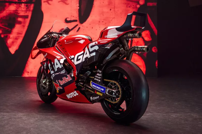 Red Bull GASGAS Tech3 2024 RC16