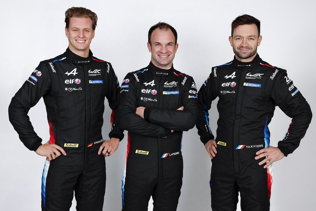 #36 Alpine A424: Nicolas Lapierre, Matthieu Vaxiviere, Mick Schumacher