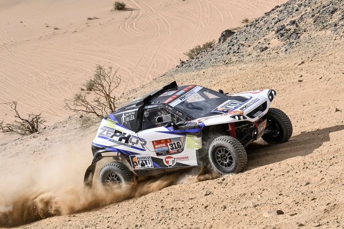 #316 PH-Sport Dans Les Pas de Lea: Lionel Costes, Christophe Tressens