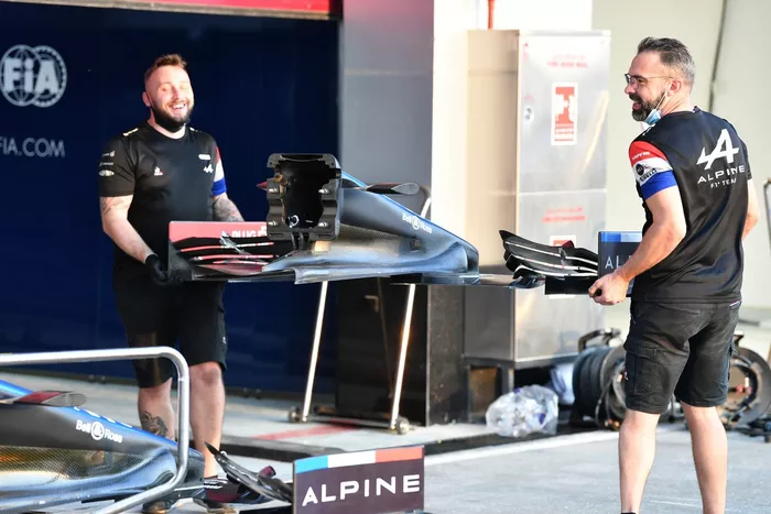 Alpine A521 nose and front wing detail