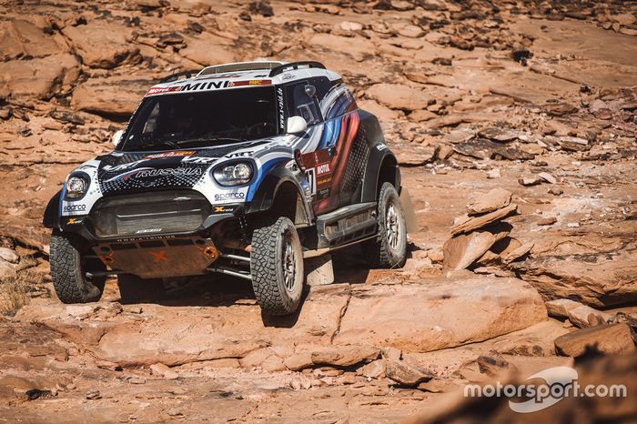 #317 X-Raid Mini JCW Rally Team Bmw: Vladimir Vasilyev, Dmitro Tsyro