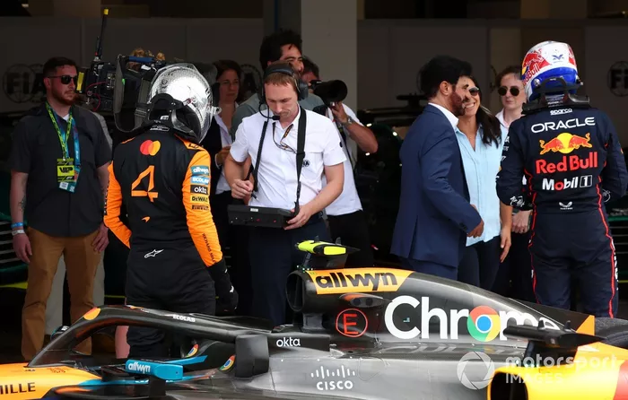 Lando Norris, McLaren, Max Verstappen, Red Bull Racing