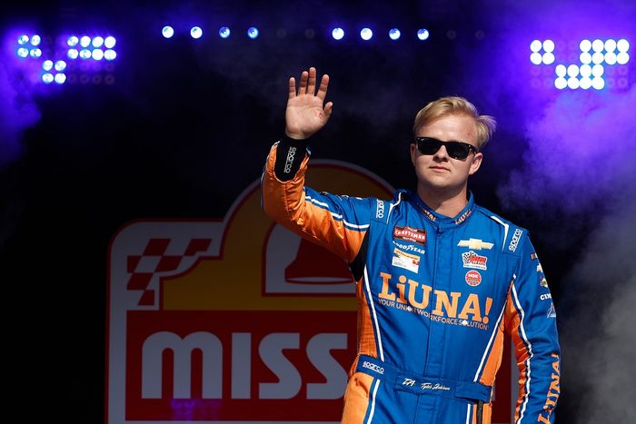 Tyler Ankrum, McAnally-Hilgemann Racing Chevrolet