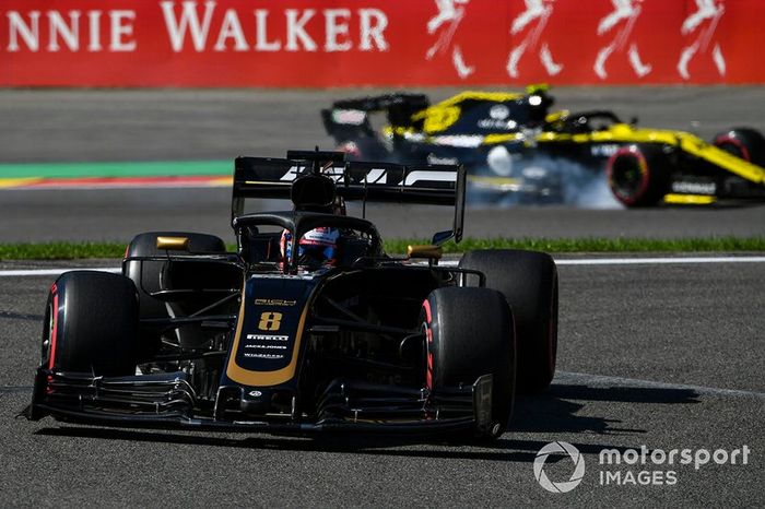 Romain Grosjean, Haas F1 Team VF-19, Nico Hulkenberg, Renault F1 Team R.S. 19