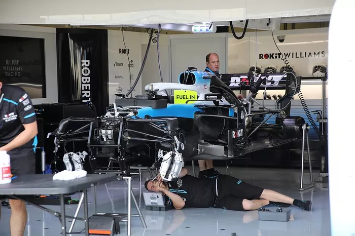 Williams FW42 