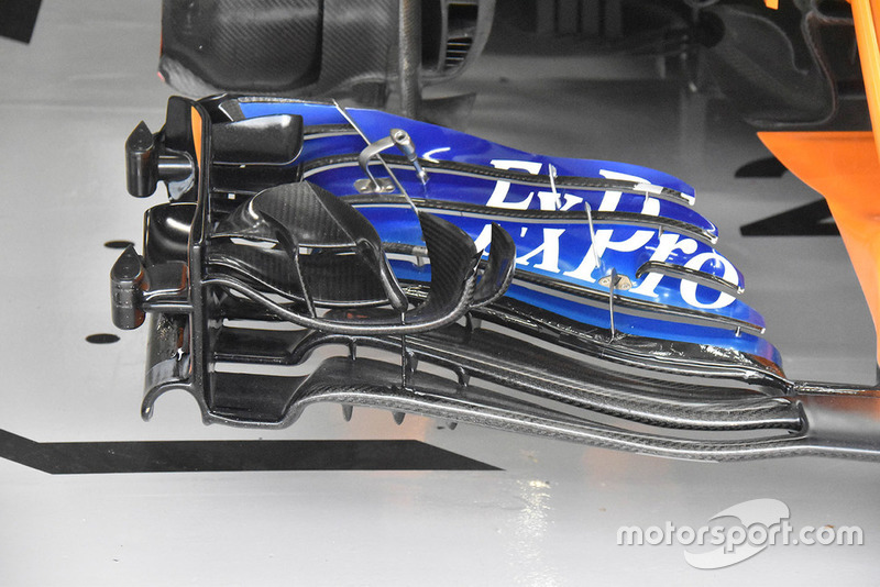 Stoffel Vandoorne, McLaren MCL33 front wing detail
