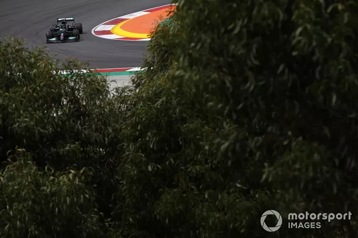 Lewis Hamilton, Mercedes W12