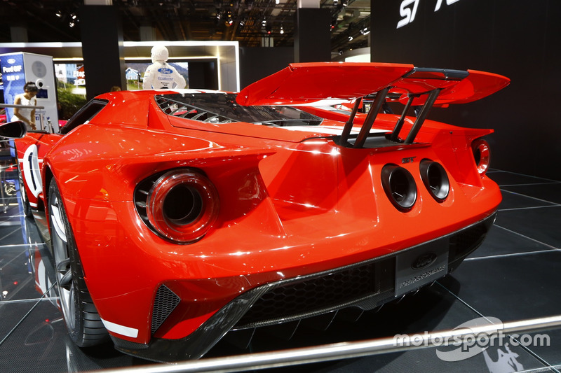 Ford GT