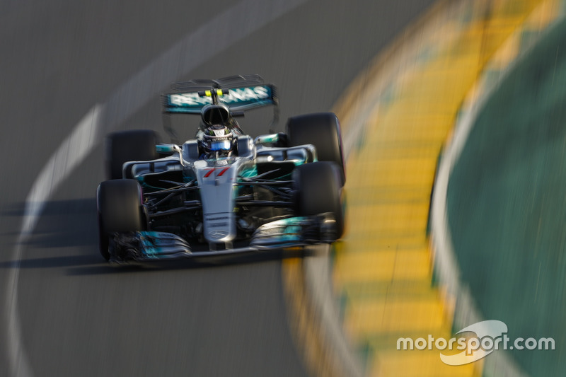 E ele mostrou que pegou o jeito rápido. Na primeira corrida, foi ao pódio e terminou colado em Lewis Hamilton.