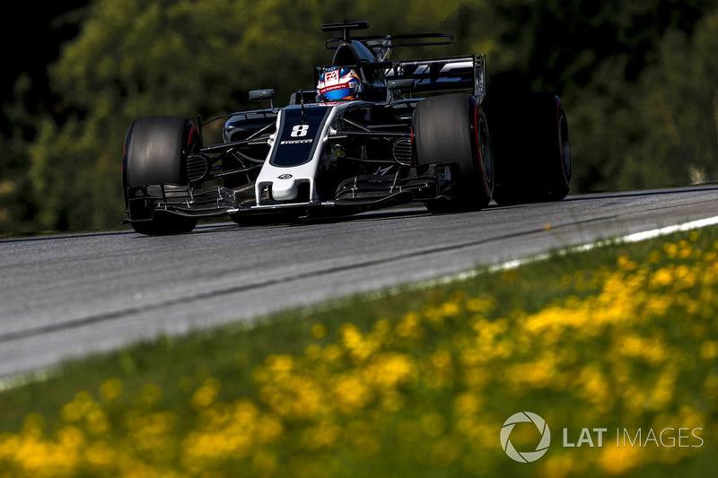 Grosjean pontuou por cinco vezes: Bahrein (8º), Espanha (10º), Mônaco (8º), Canadá (10º) e Áustria (6º). Ele está em 13º no campeonato.