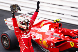 Победитель Себастьян Феттель, Ferrari