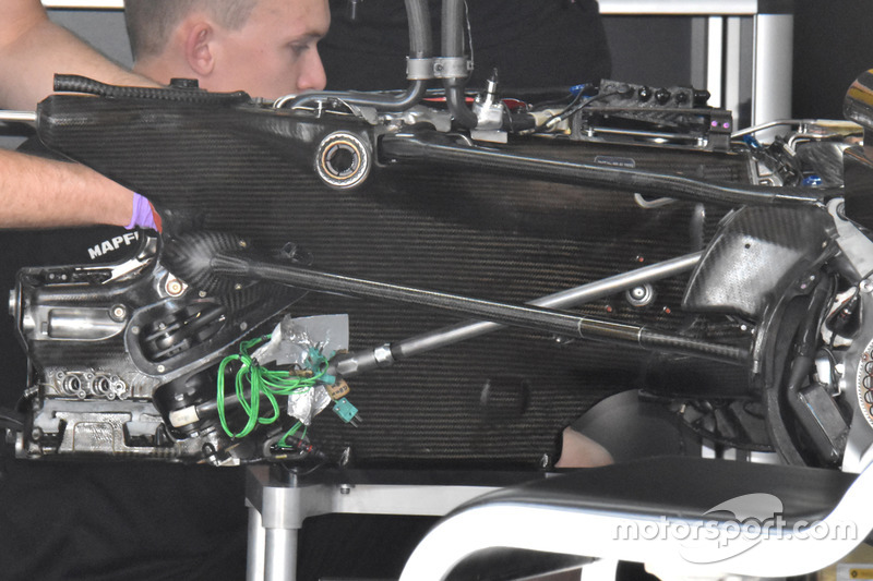 Renault Sport F1 Team R.S. 18 chassis detail