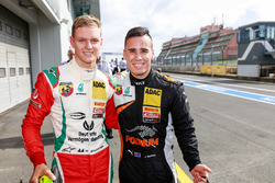 Mick Schumacher, Prema Powerteam, und Joseph Mawson, Van Amersfoort Racing