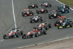 Start: Nick Cassidy, Prema Powerteam, Dallara F312 - Mercedes-Benz; Lance Stroll, Prema Powerteam, D