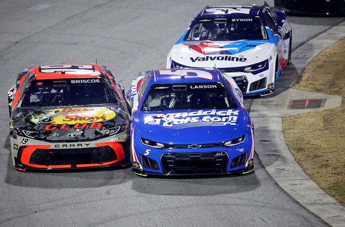 Kyle Larson, Hendrick Motorsports, Chase Briscoe, Joe Gibbs Racing