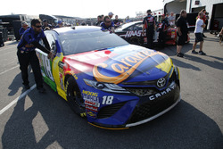 Kyle Busch, Joe Gibbs Racing, Toyota Camry M&M's Caramel