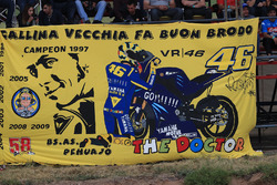 Уболівальники Валентино Россі, Yamaha Factory Racing