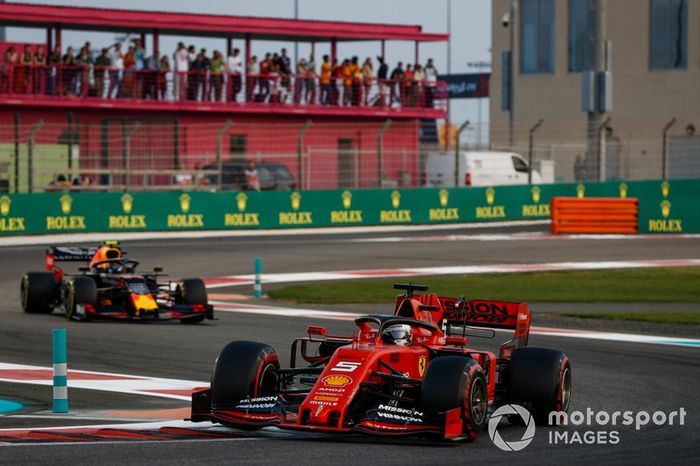 Sebastian Vettel, Ferrari SF90, Alexander Albon, Red Bull RB15 