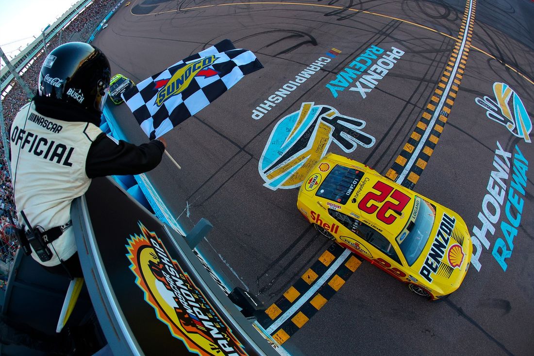 Joey Logano, Team Penske, Shell Pennzoil Ford Mustang