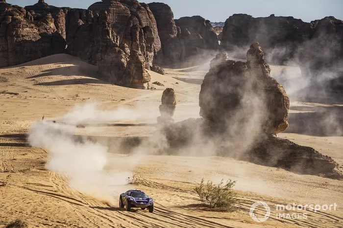 Cristina Gutiérrez, Sebastien Loeb, X44