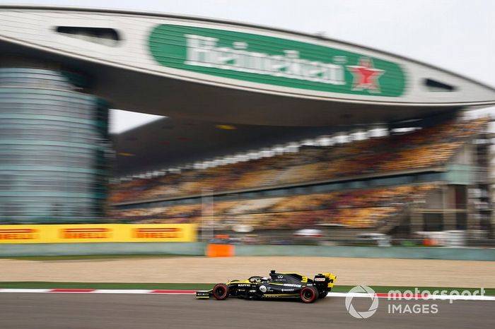 Daniel Ricciardo, Renault F1 Team R.S.19