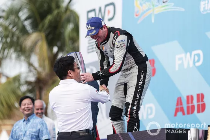 Oliver Rowland, Nissan e.Dams,, 2nd position, receives his trophy on the podium