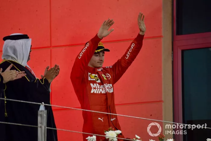 Podio el tercer lugar Charles Leclerc, Ferrari