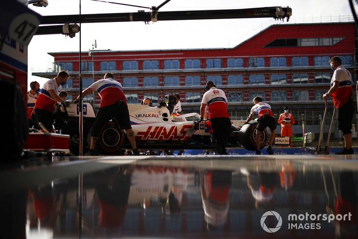 Mick Schumacher, Haas VF-21