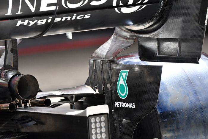 Detalle de la parte trasera del Mercedes W12