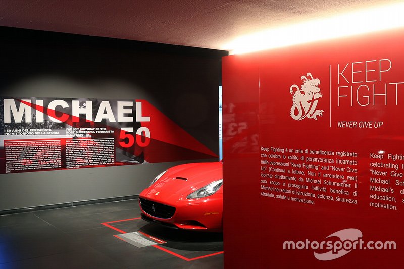 Виставка "Міхаелю 50" у музеї Ferrari