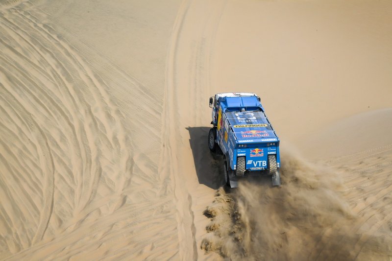 #502 Team Kamaz Master: Айрат Мардєєв, Ахмет Галяутдінов, Дмитро Свистунов