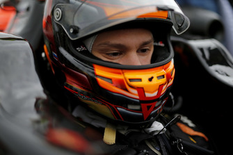 Artem Petrov, Van Amersfoort Racing Dallara F317 - Mercedes-Benz