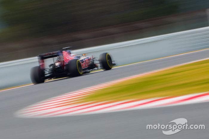 Carlos Sainz Jr, Scuderia Toro Rosso STR11