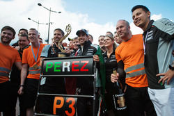 Sergio Perez, Sahara Force India F1 festeggia il suo terzo posto con il team