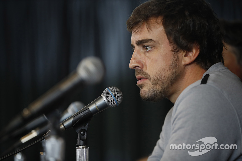 Fernando Alonso alla conferenza stampa