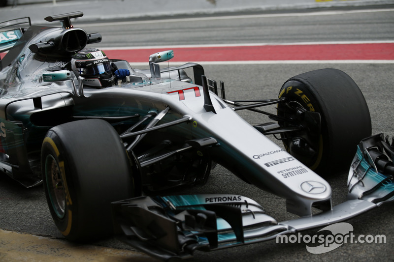 Lewis Hamilton, Mercedes F1 W08