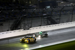 #96 Turner Motorsport BMW M6 GT3: Йенс Клінгманн, Джессі Крон, Джастін Маркс, Максім Мартен