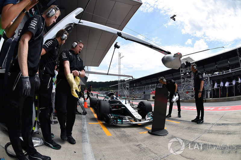 Валттері Боттас, Mercedes AMG F1 W08