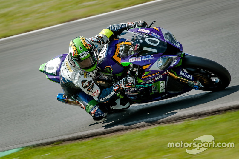 #10 EVA RT Webike TRICKSTAR, Kawasaki ZX 10R: Erwanm Nigon, Osamu Deguchi, Julien Millet