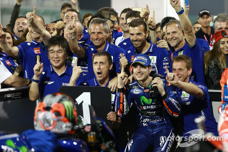 Maverick Viñales et son team