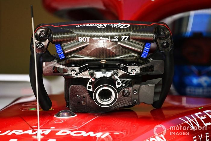 Parte posteriore del volante dell'Alfa Romeo C42