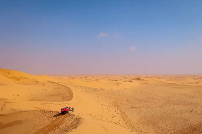 #211 Bahrain Raid Xtreme Prodrive: Sebastien Loeb, Fabian Lurquin