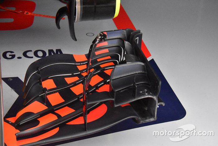 Detalle del alerón delantero del Red Bull Racing RB14