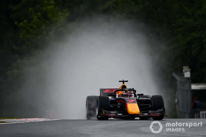 Yuki Tsunoda, Carlin 