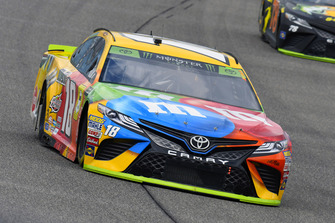 Kyle Busch, Joe Gibbs Racing, Toyota Camry M&M's