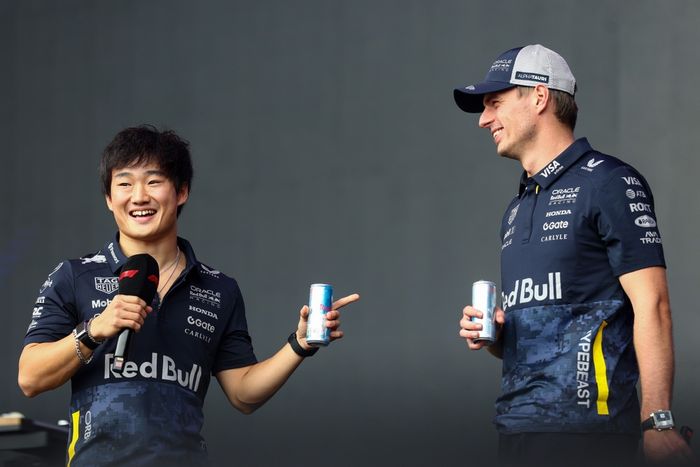 Max Verstappen, Red Bull Racing, Yuki Tsunoda, Red Bull Racing Team