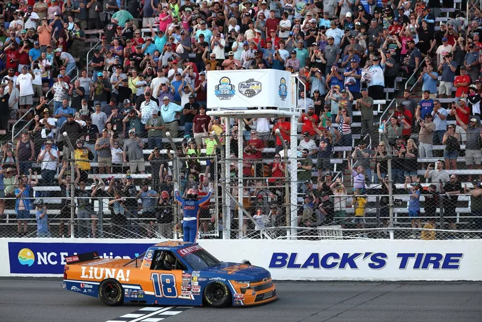 Tyler Ankrum, McAnally-Hilgemann Racing Chevrolet
