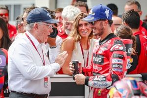 Francesco Bagnaia, Equipo Ducati, Carmelo Ezpeleta, CEO Dorna Sports
