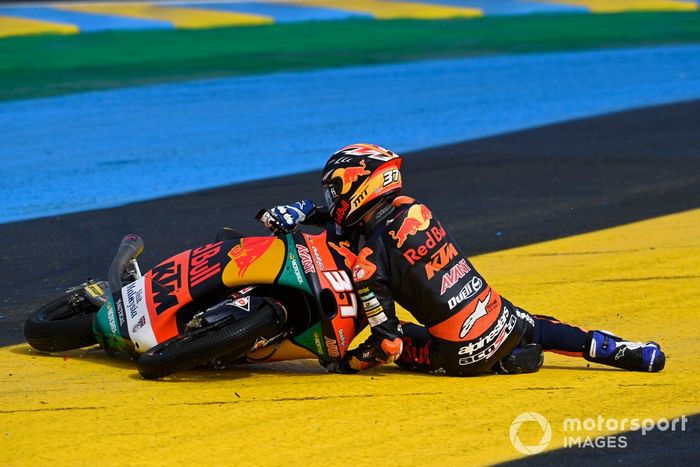 Caída de Pedro Acosta, Red Bull KTM Ajo