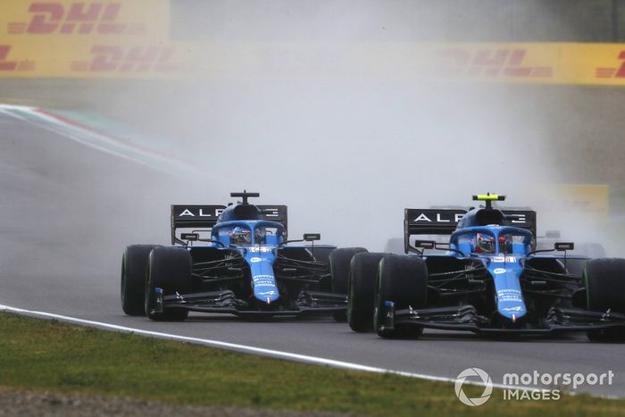 Esteban Ocon, Alpine A521, Fernando Alonso, Alpine A521